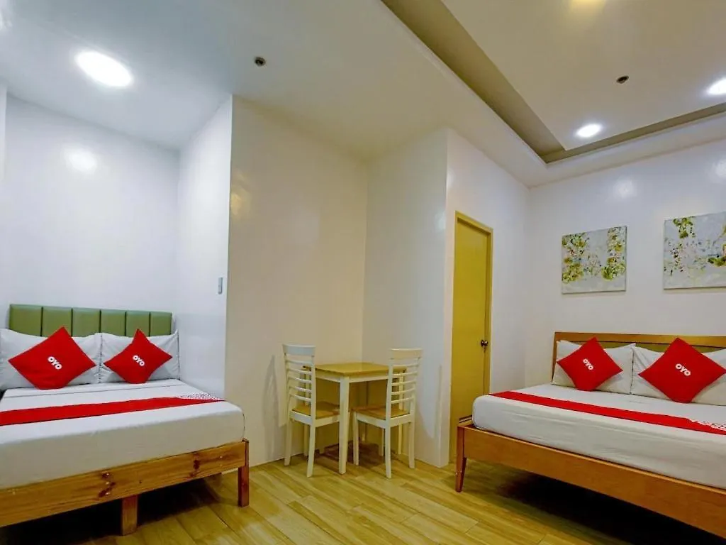 Freemont Place Paranaque City Penzion
